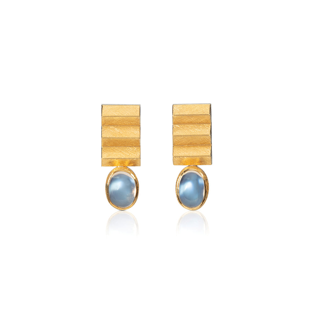 24k yellow gold and sterling silver retangular "rooftop" earrings with oval cabochon moonstones (8.5x6mm) and post backs.