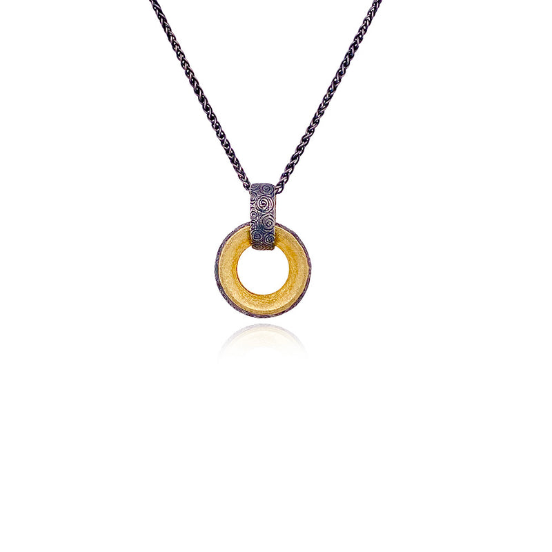 Round Link Pendant