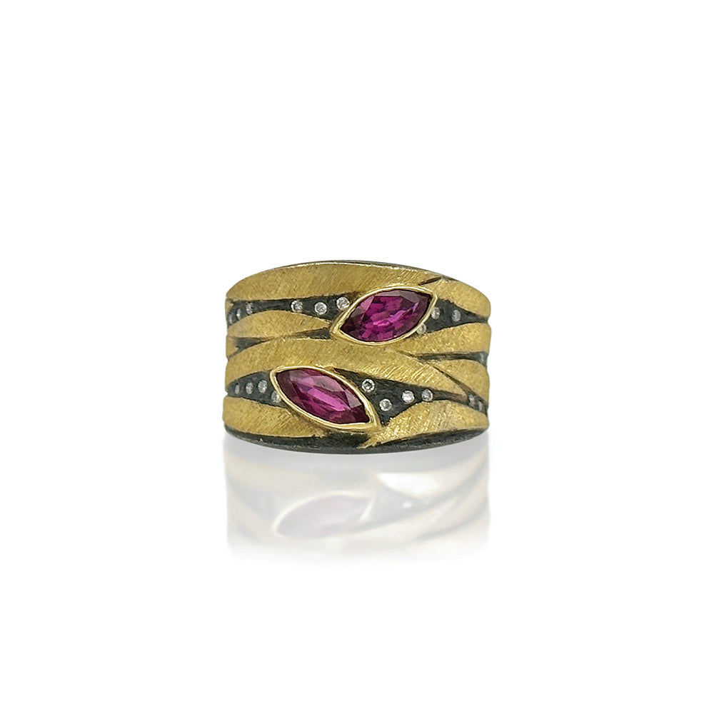stripes ring with 2 marquis rubies