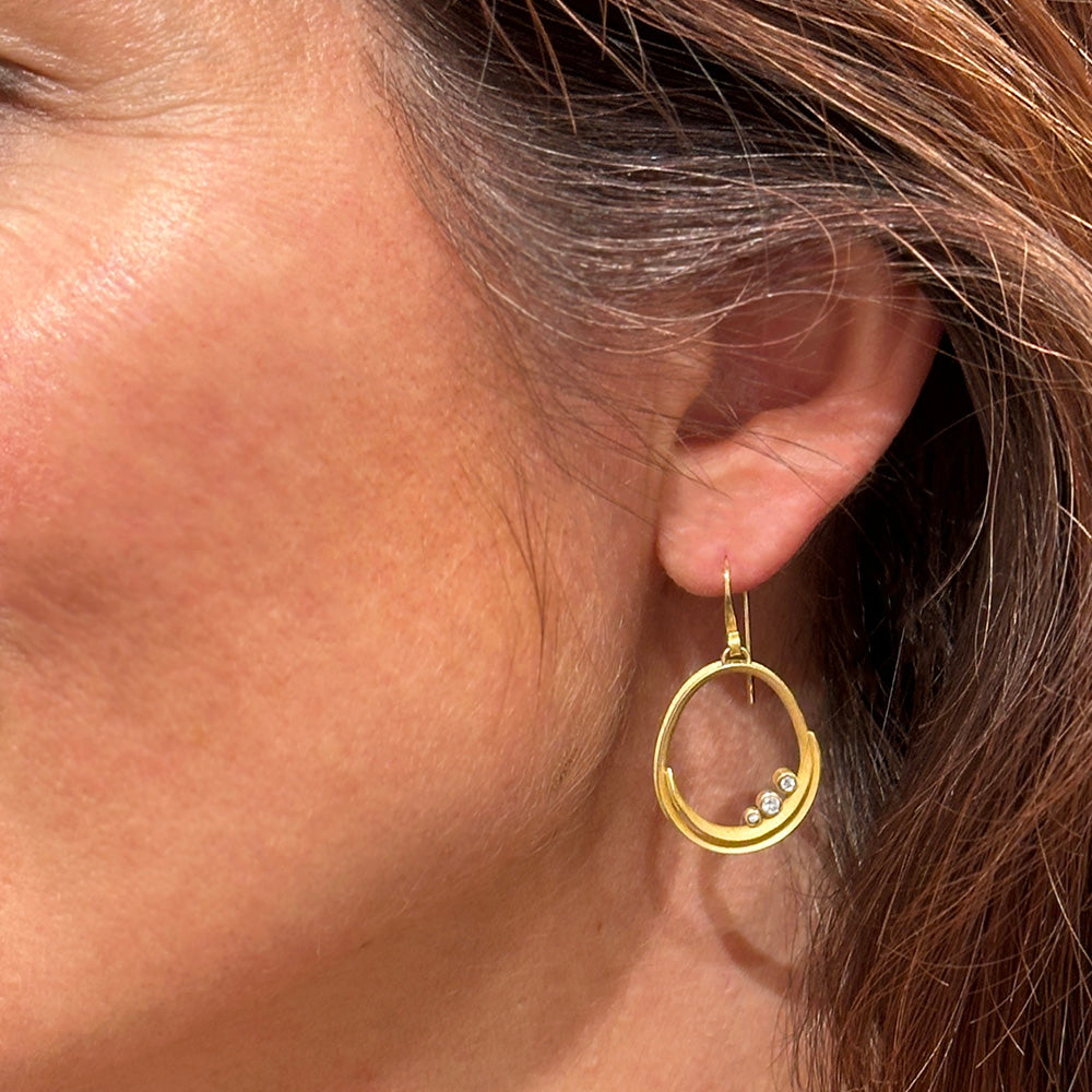 Oval blades of grass earrings