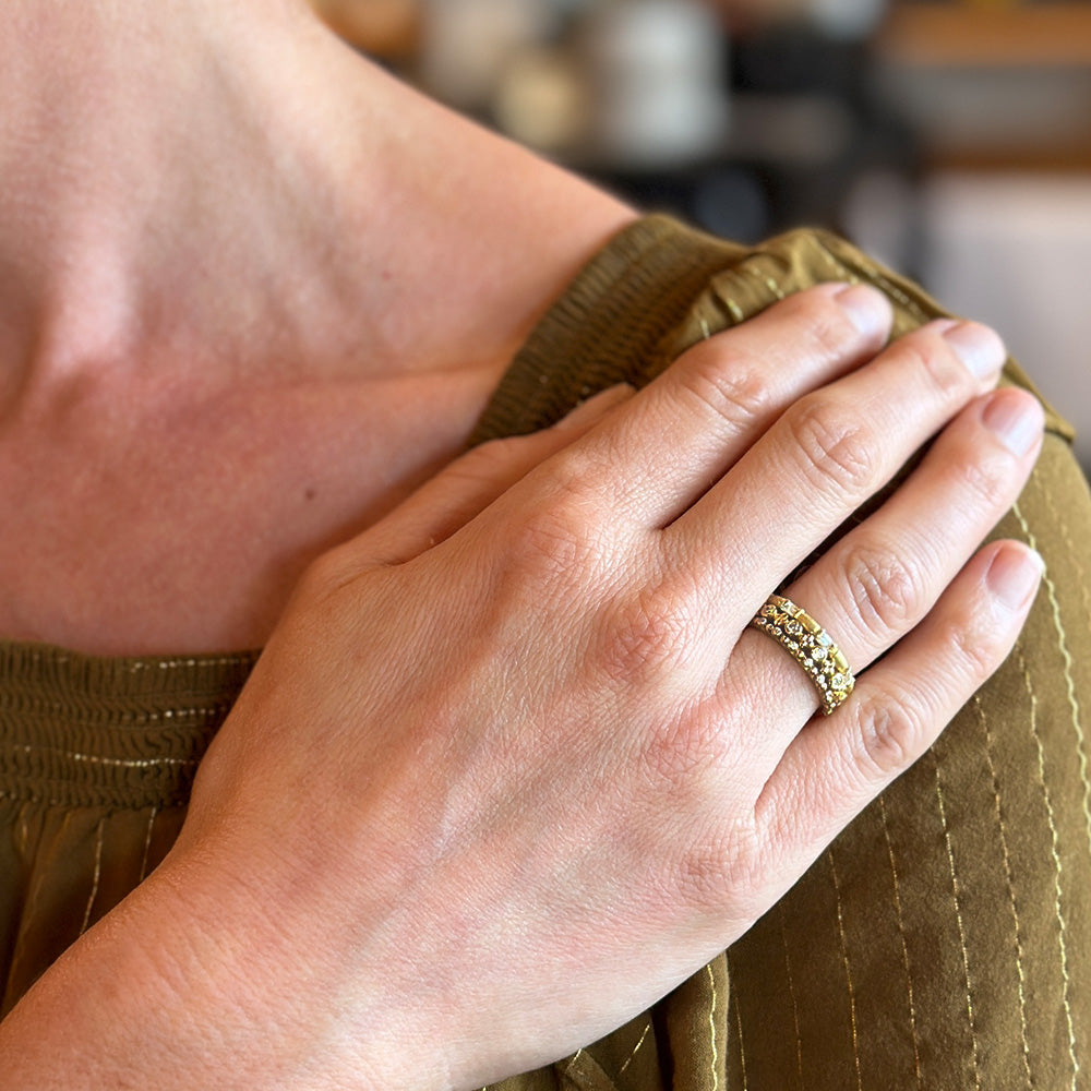 18K "Pins and Needles" Ring with White Diamonds