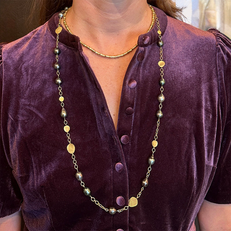 18K Yellow Gold Hammered Chain Necklace with Pearls and Petals