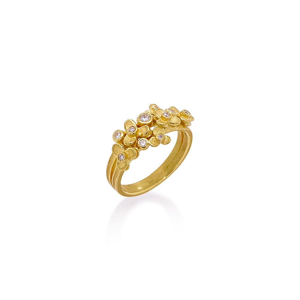 Trillium Ring in 18K