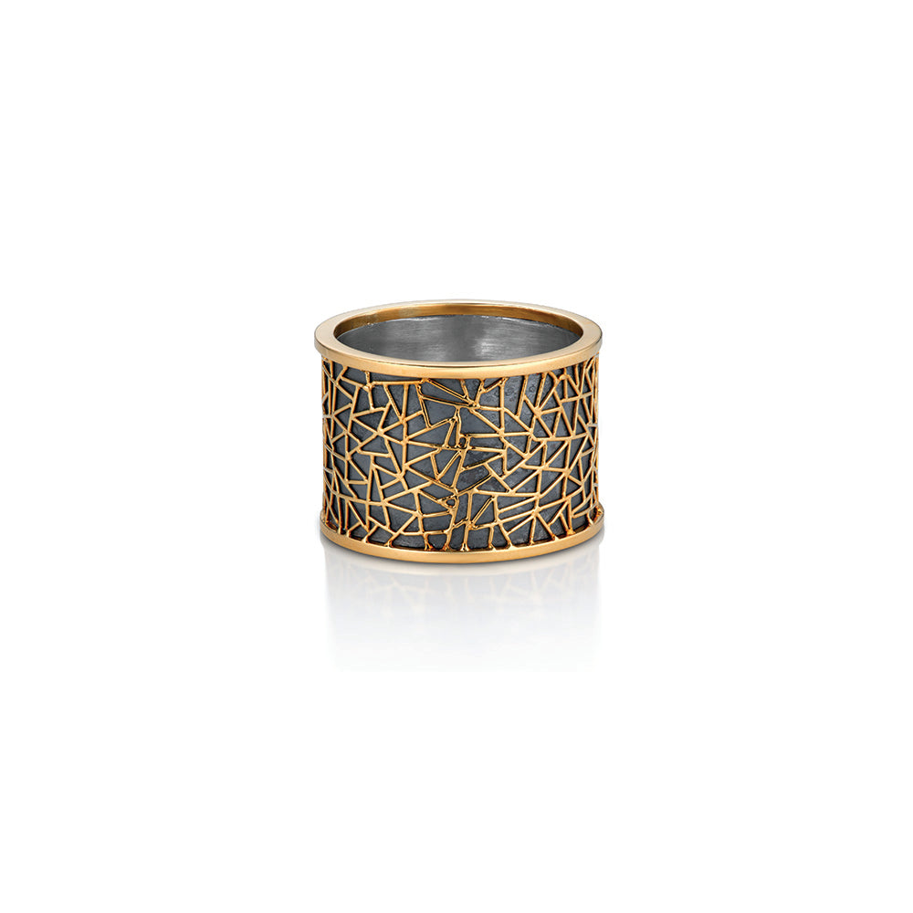ring with 18k wire work and oxidized sterling silver