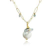 "Froggy King" Tahitian pearl pendant