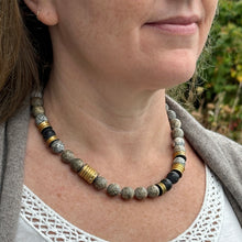via mala granite necklace