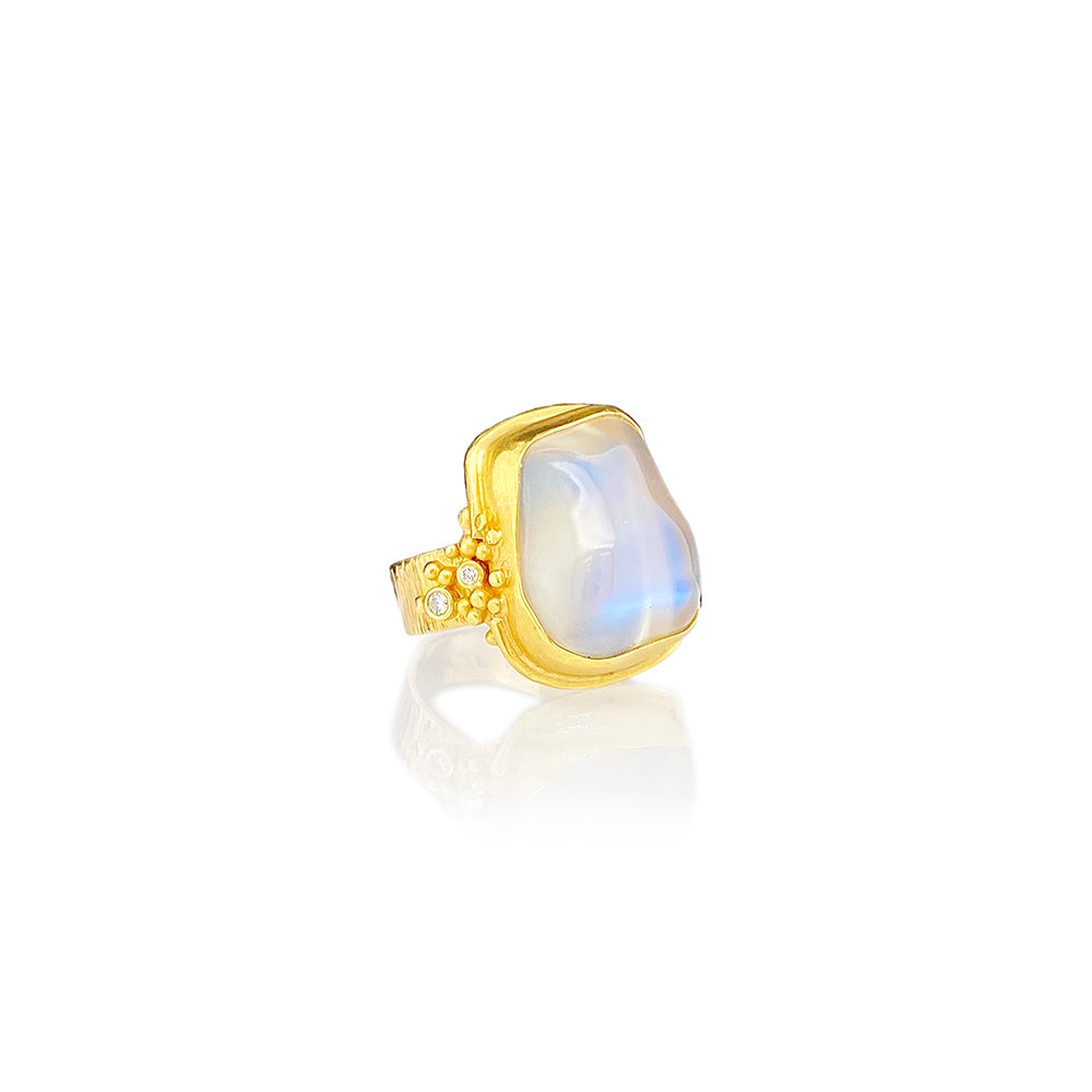blue flash moonstone ring