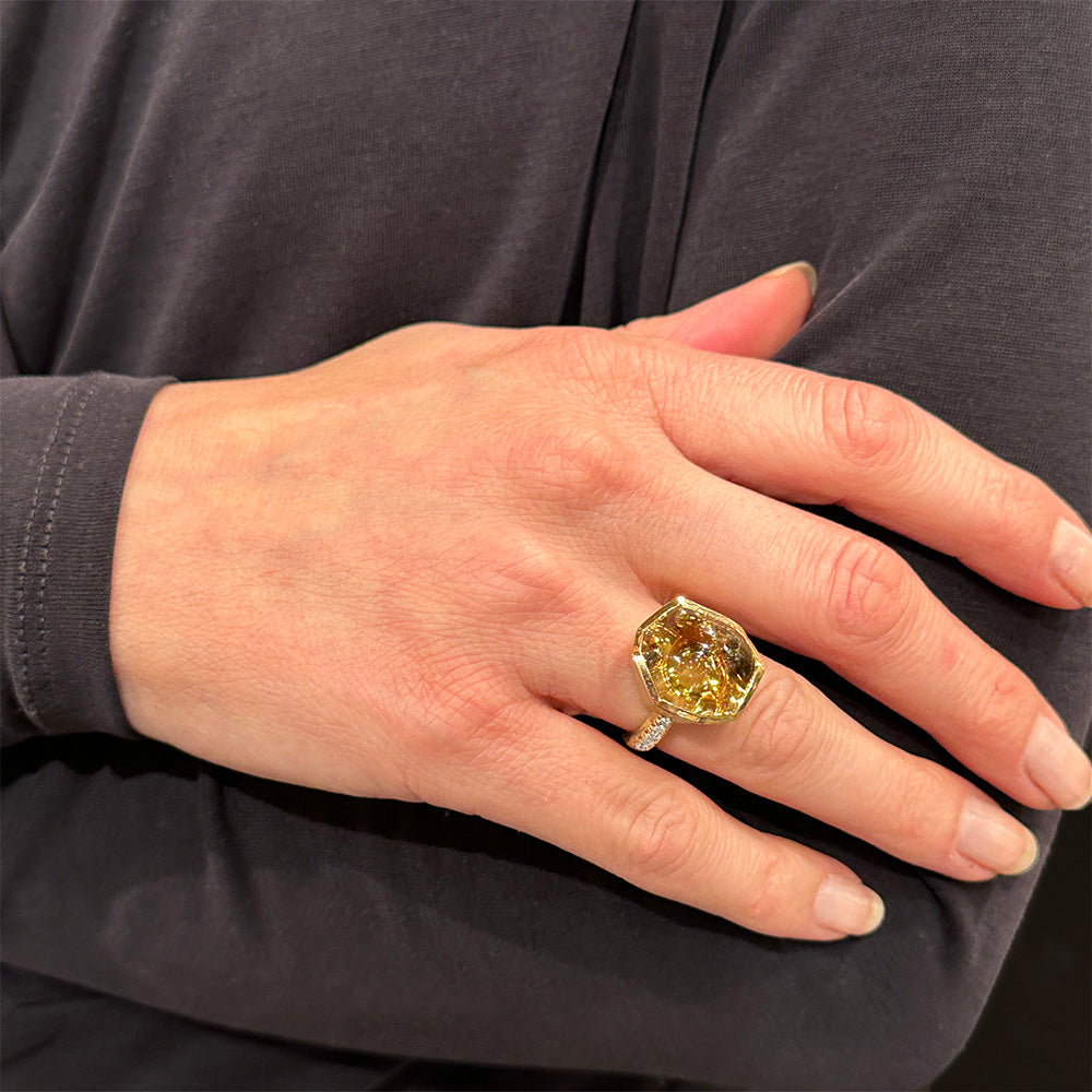 bi color bubble tourmaline ring