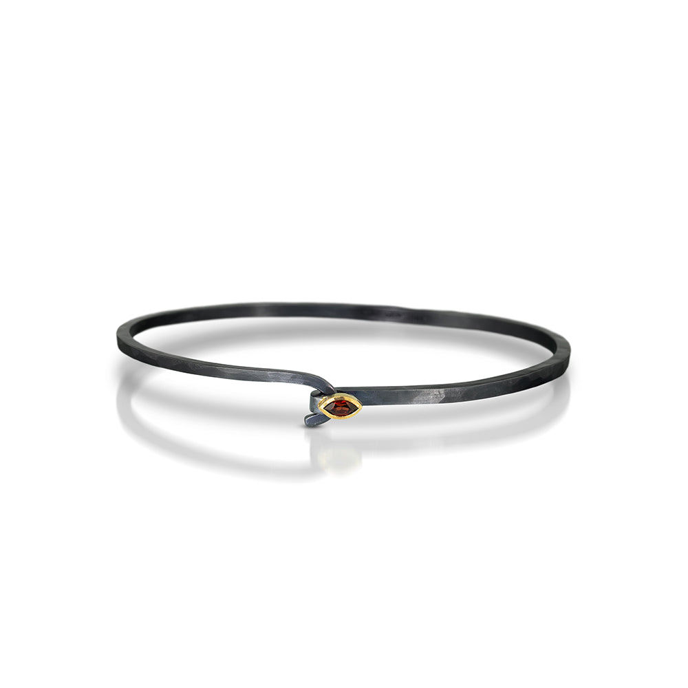 hook bracelet with Mozambique garnet