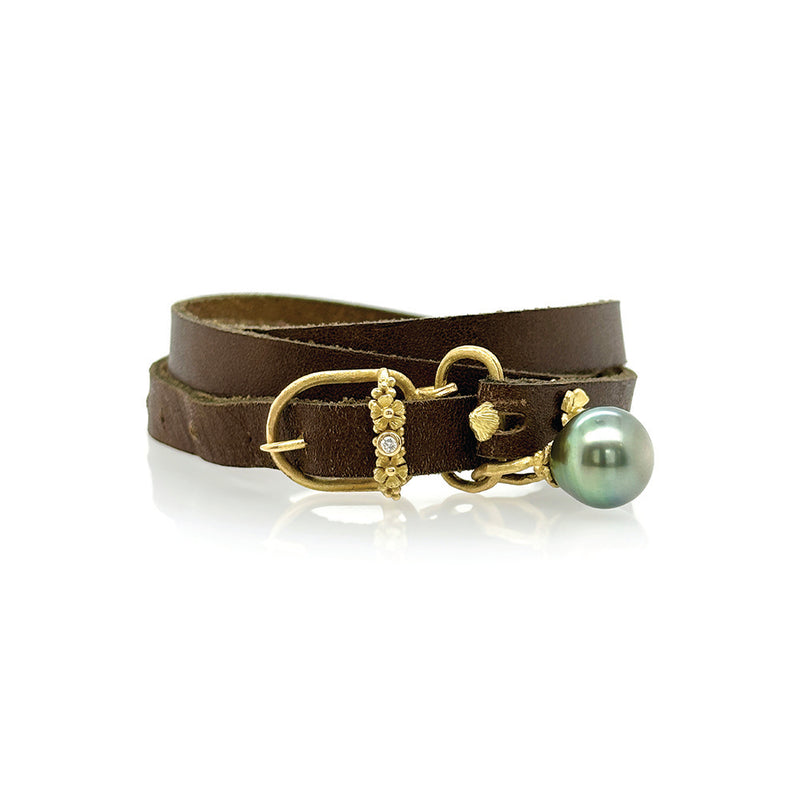 Wrap Bracelet with 18K Yellow Gold Buckle and Grey Tahitian Pearl