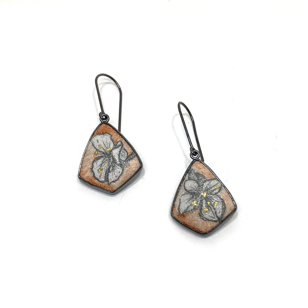 Desert primrose kite earrings
