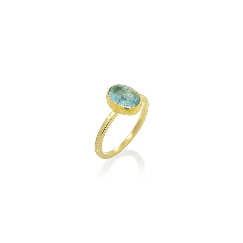 Oval Cabochon Aquamarine Ring