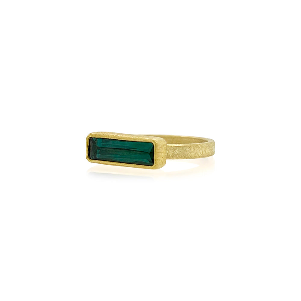 small east/west green tourmaline ring
