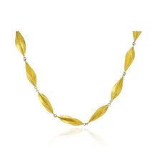 Twist necklace