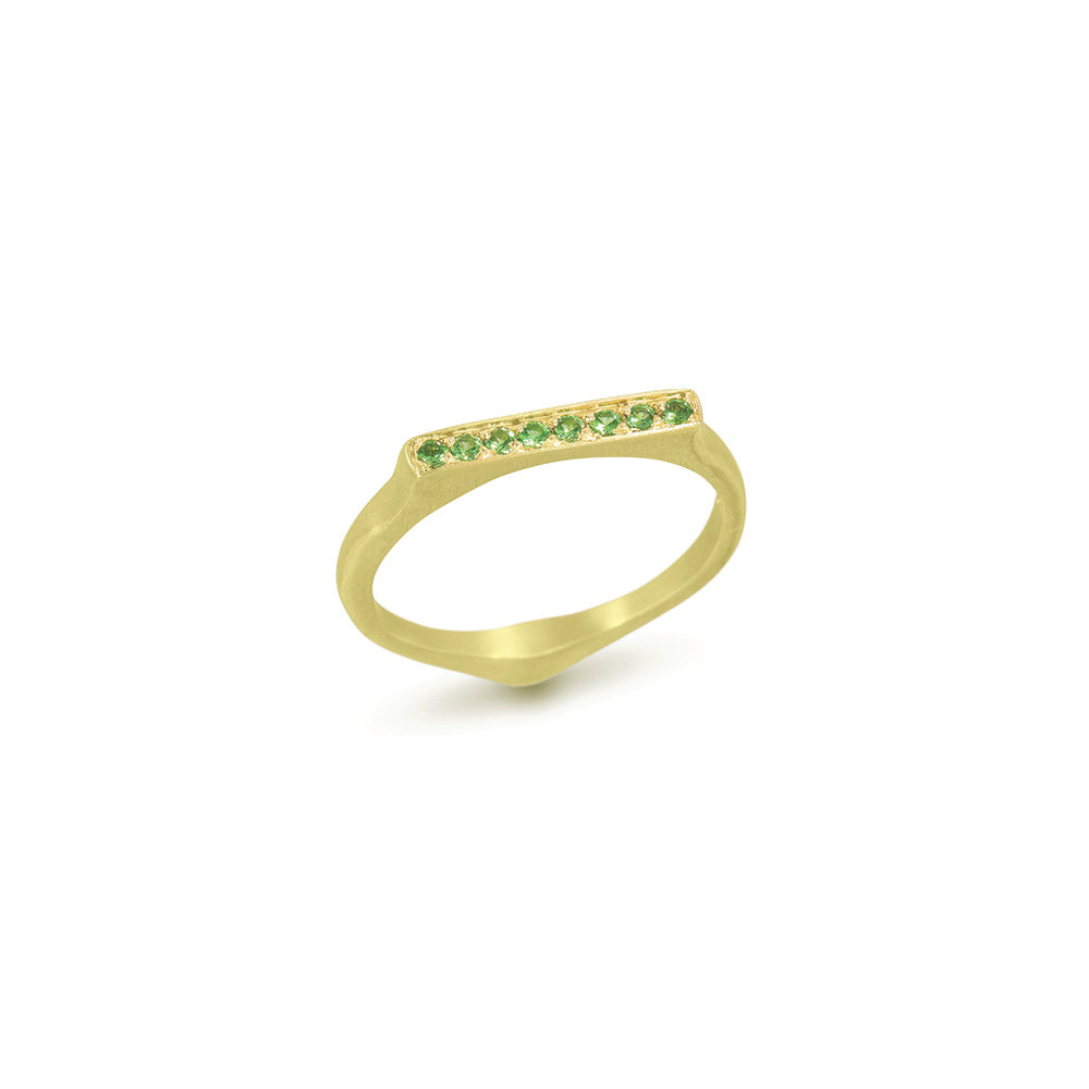 Corzon stacking ring with Tsavorite Garnets in 18k green gold