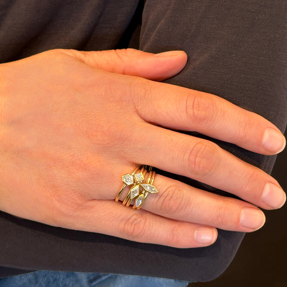 Diamond Geo Marquise East/West Ring
