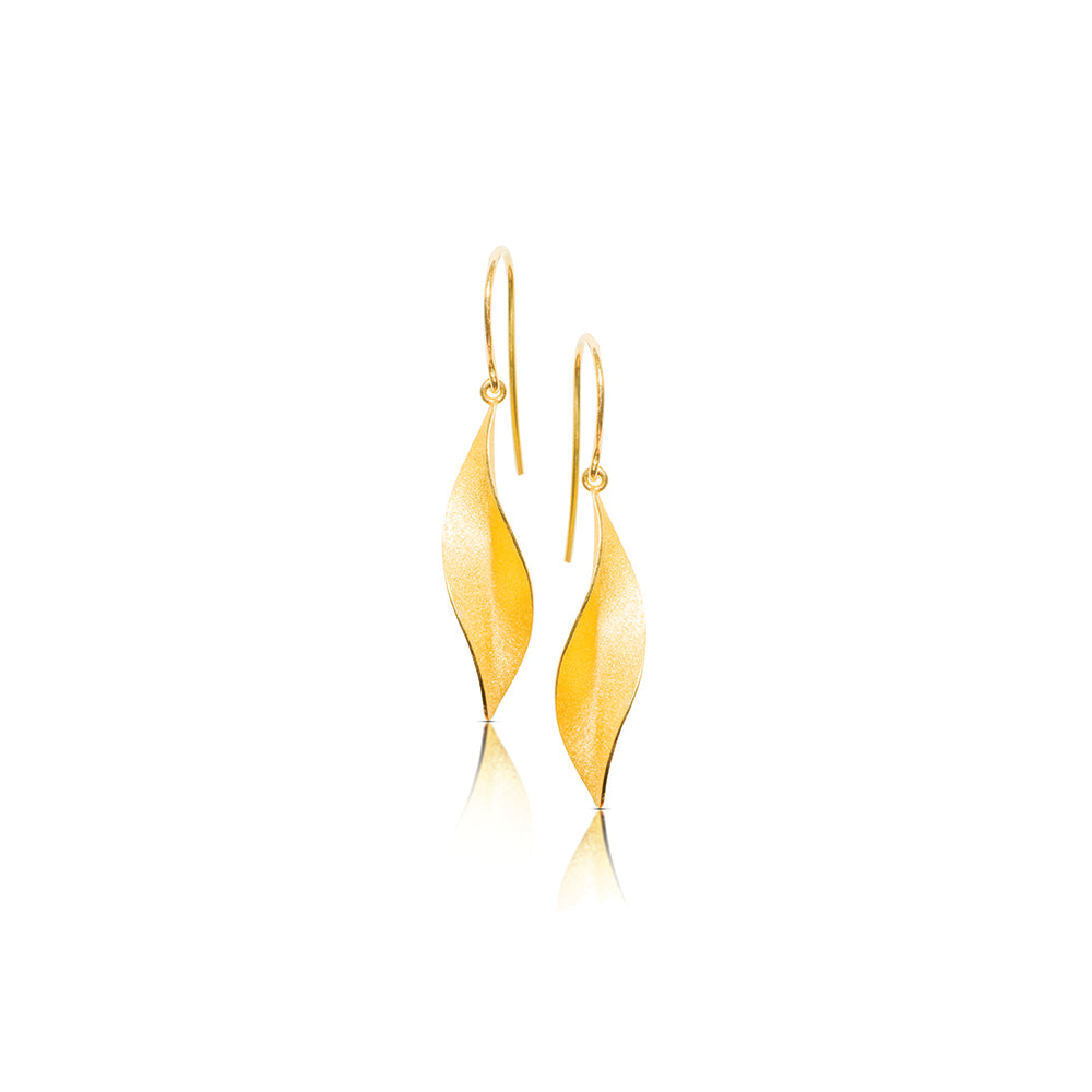 Single leaf earring with French wires