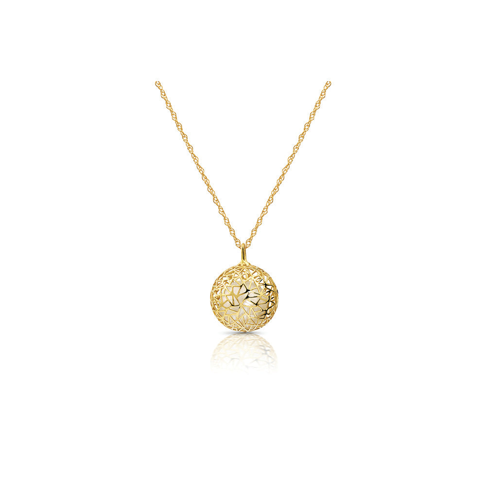 sphere pendant with akoya pearl
