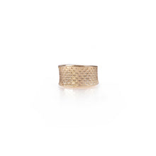 Exterior Snakeskin Cigar Band in 14K Yellow Gold