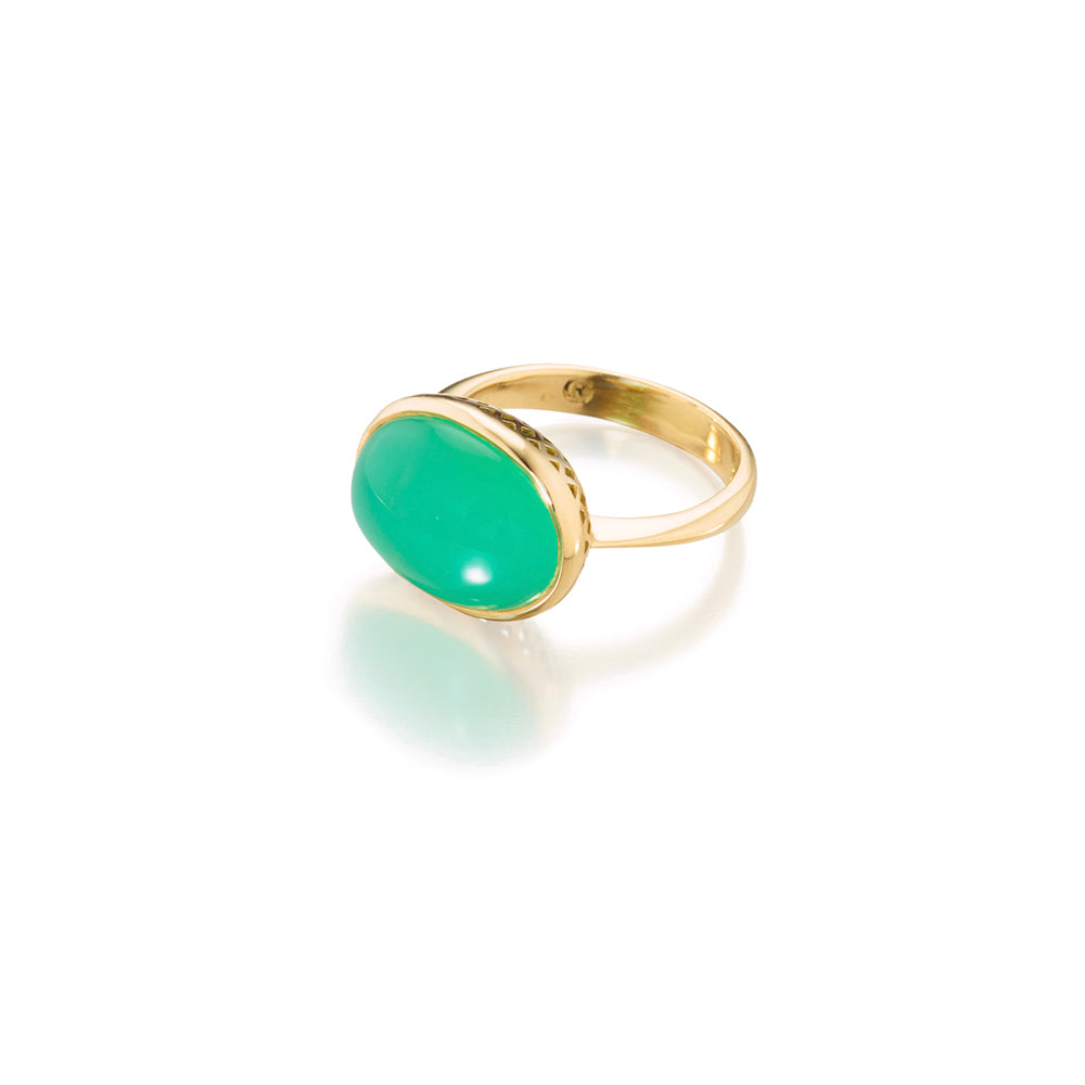 oval chrysoprase ring
