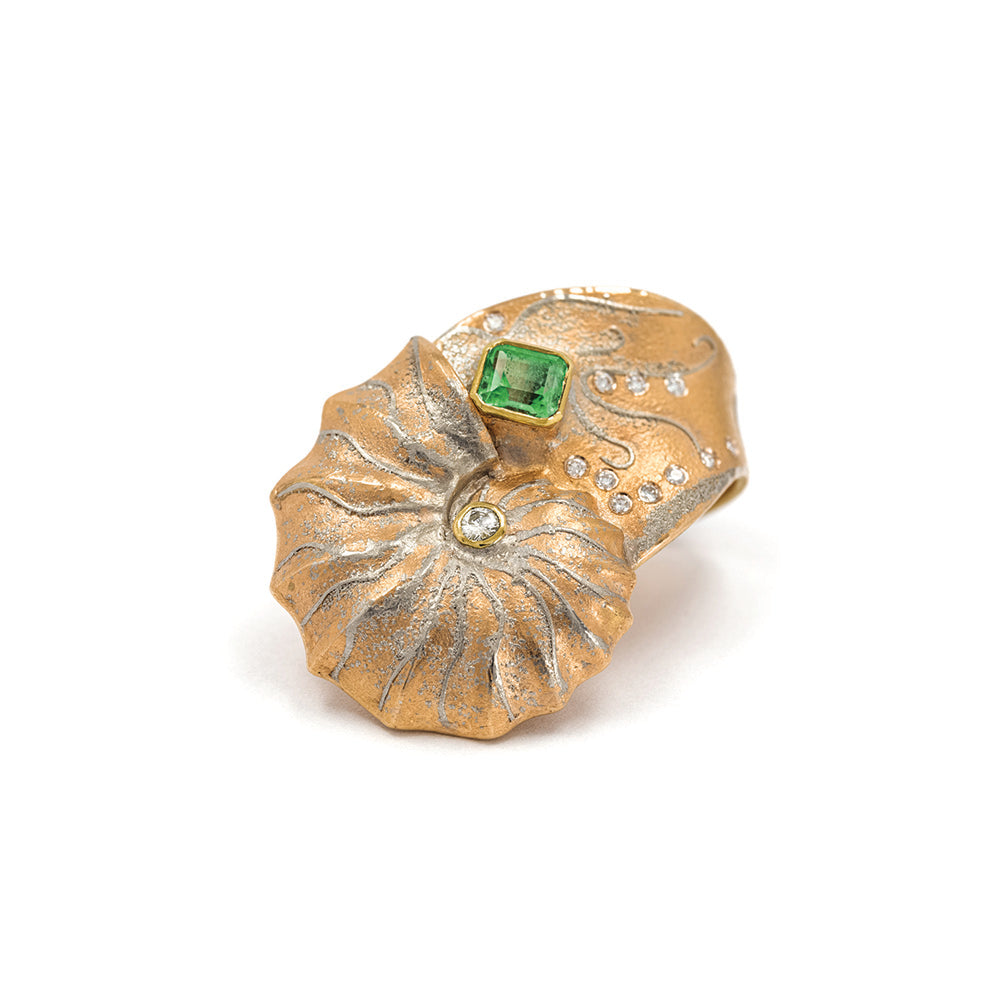 "Under the sea" Nautilus ring