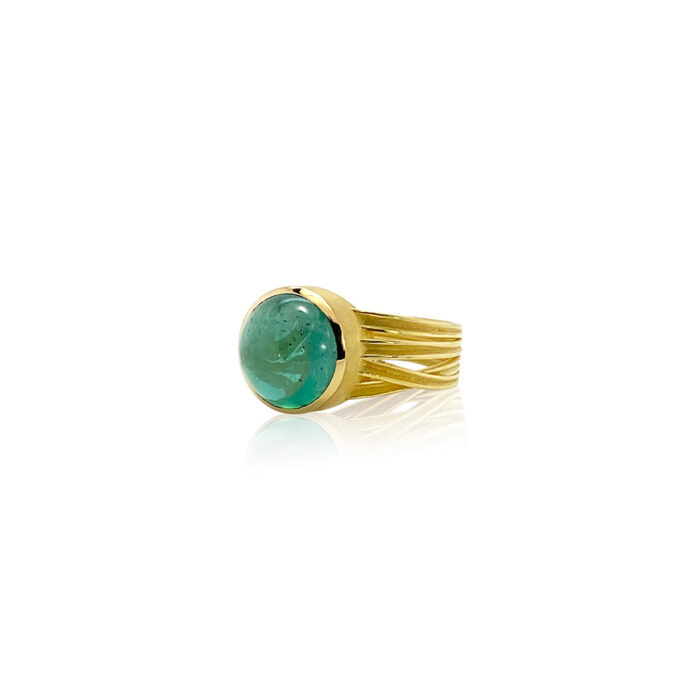 4-WRAPPED RIBBON BAND RING WITH EMERALD CABOCHON