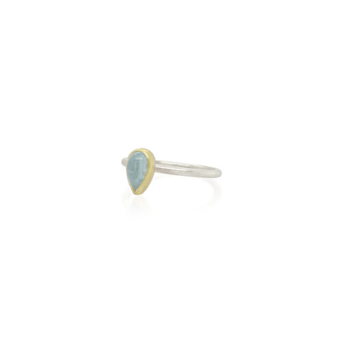 small tear drop aquamarine cabochon ring