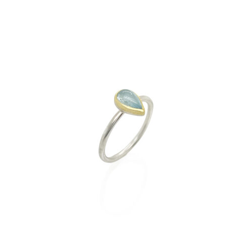 small tear drop aquamarine cabochon ring