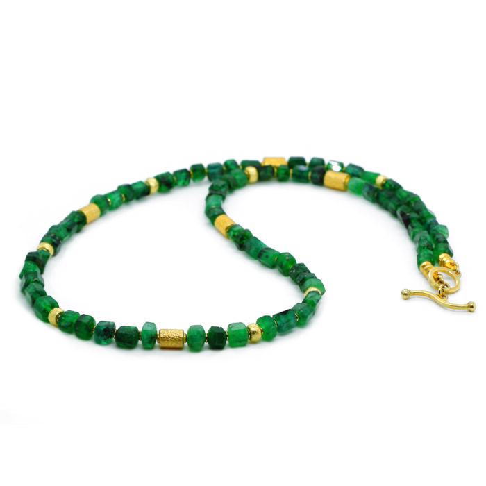 emerald crystal bead necklace