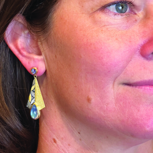 ALImoonstonetanzearrings