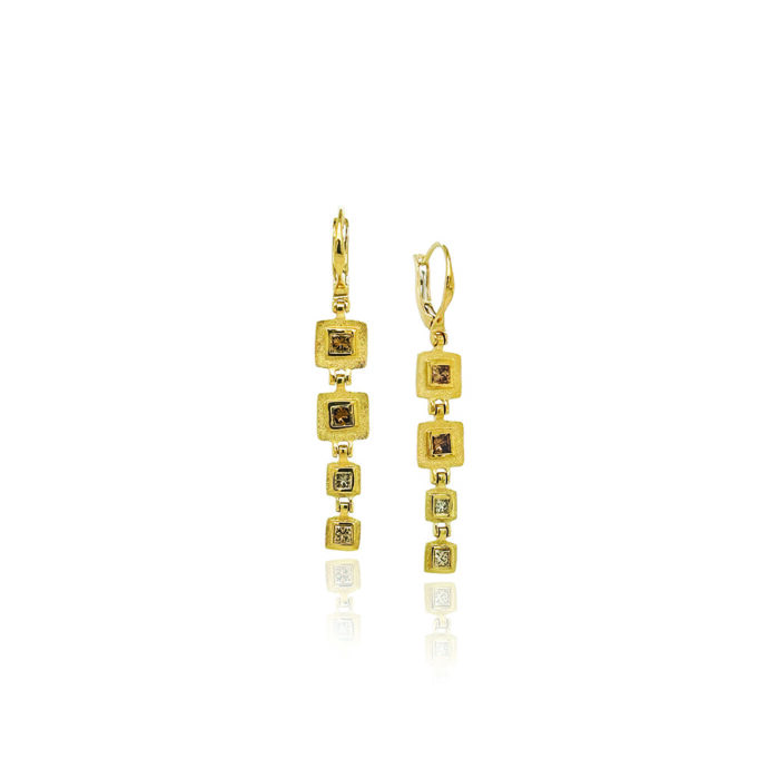 18k yellow gold hinged earrings from the "library collection" with 8 princess cut brown diamonds, 1.0cttw, with lever backs. Earrings are 2" in total length and and hinged segments taper from 8x8mm to 5x5mm.