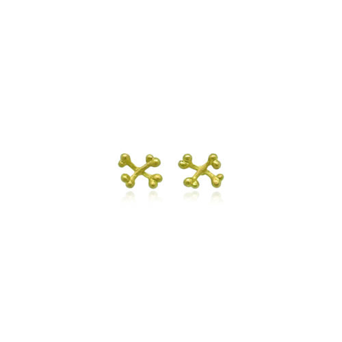 Hand-formed 18k yellow gold crossbones stud earrings. Earrings are 5/16" in diameter (8mm).