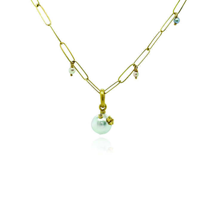 GLV.NT.598(akoya, on GLVC.Pop.Pearl.Neck