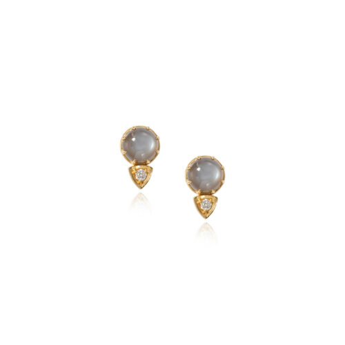 Ellis stud earrings in 18k yellow gold with a round grey moonstone and trillion shaped pavé-set diamond accent, 0.12 cttw. Moon stone is 8mm and earrings are 9/16" long x 3/8" wide (14 x 10mm).