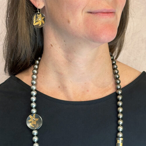 11.26.25.G.ZOB.2518(Ear)