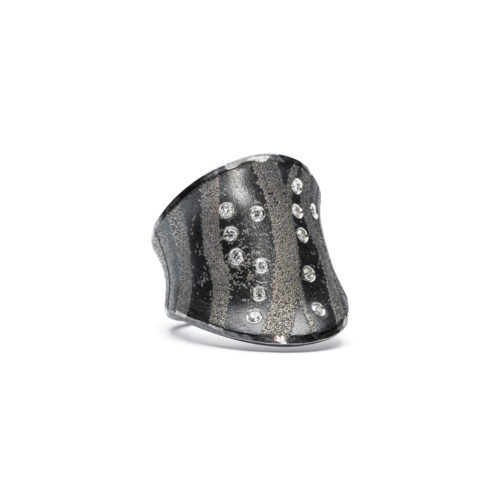 Oxidized sterling silver ring with platinum accents and white (G) diamonds, vsi, 0.13 cttw. Ring is 20mm (7/8") at its widest and is a size 5.75.