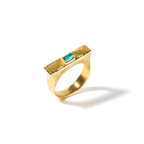 Brazilian Paraiba tourmaline, 0.29cts, set in 18k and 22k yellow gold.