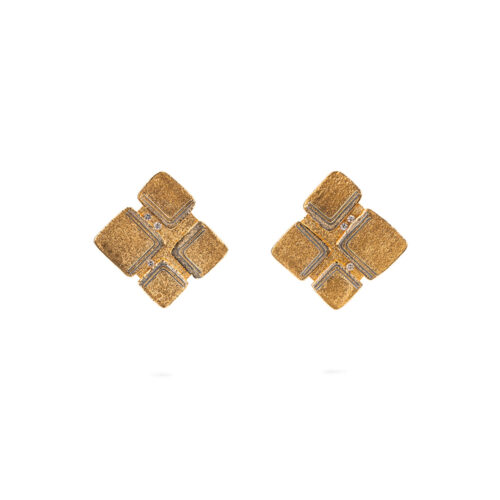 "Cobblestone" earrings in 18K gold, white (G) diamonds vs tot. 0.06 ct with post backs and mega clips. Earrings are 3/4" x 3/4" (20mm).