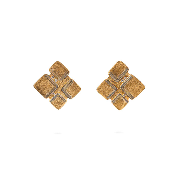 "Cobblestone" earrings in 18K gold, white (G) diamonds vs tot. 0.06 ct with post backs and mega clips. Earrings are 3/4" x 3/4" (20mm).