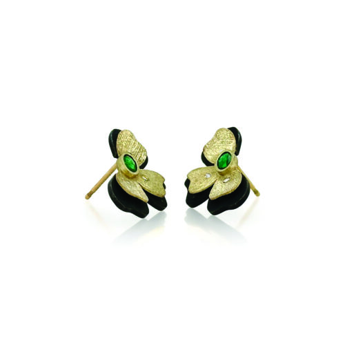 3 petal earrings with emeralds and flush-set diamonds