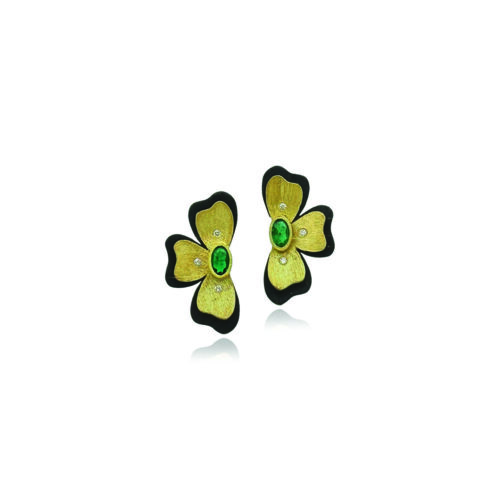 3 petal earring with emerald and diamonds